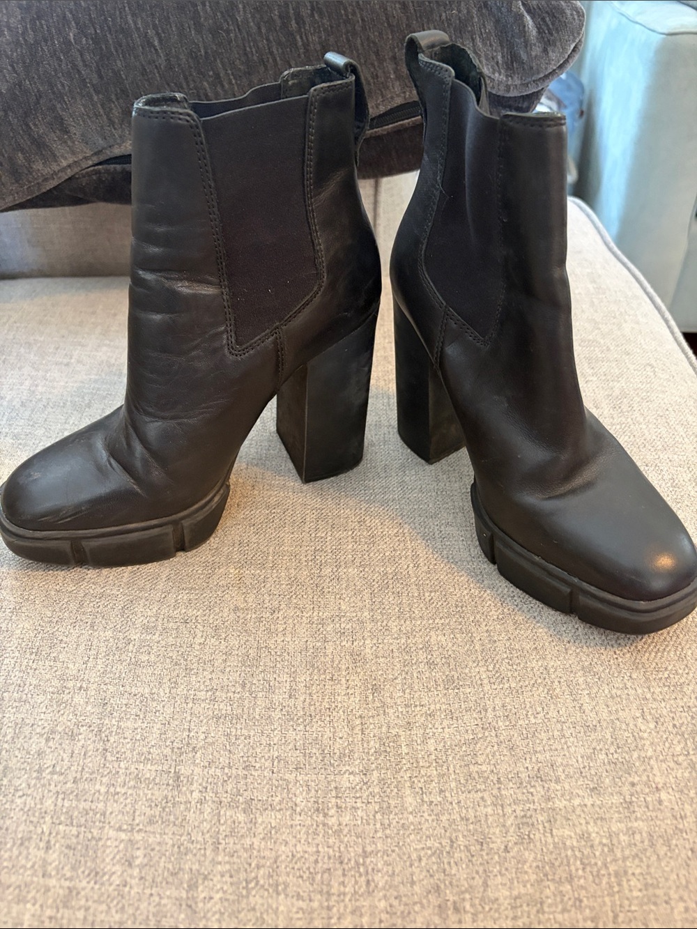 Steve Madden Black Chunky Platform Chelsea Ankle Boots